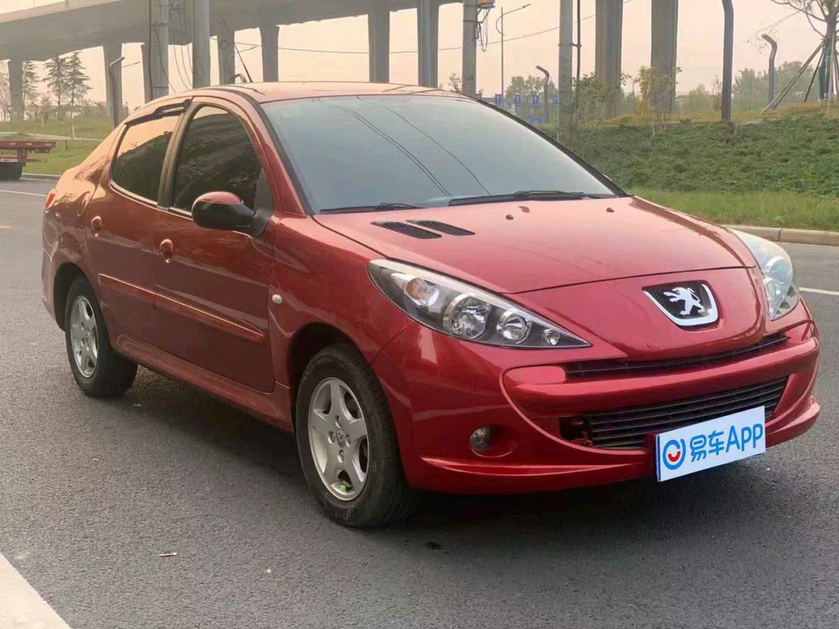 標(biāo)致 207  2013款 CROSS 1.6L 自動(dòng)品樂型圖片