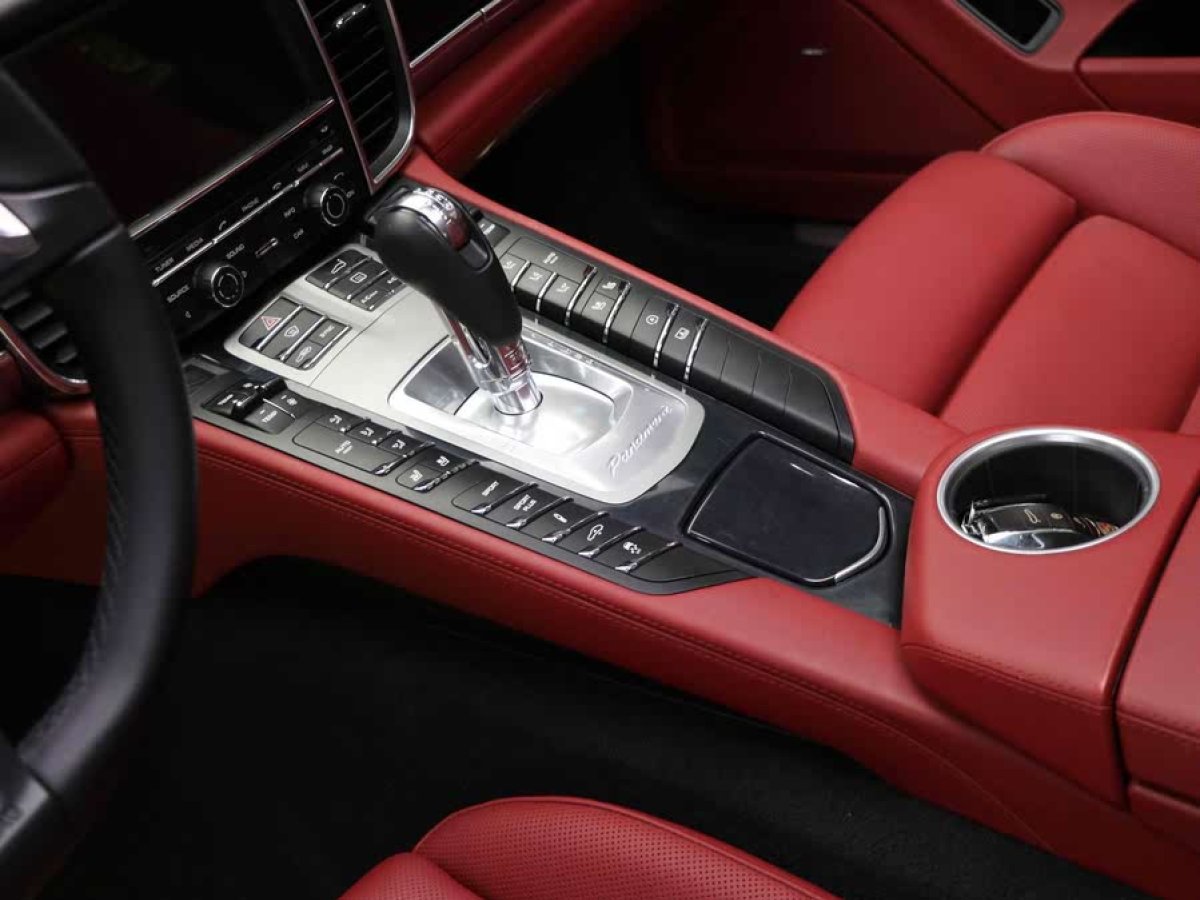 保時(shí)捷 Panamera  2014款 Panamera 3.0T圖片