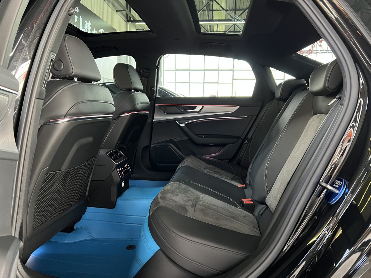 奧迪 奧迪A6L  2021款 45 TFSI 臻選動感型圖片