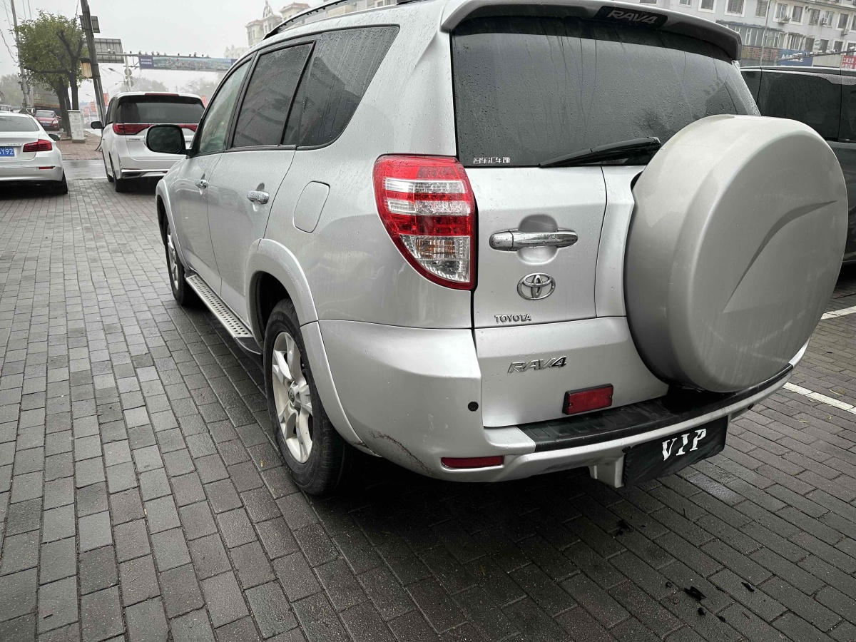 豐田 RAV4榮放  2012款 炫裝版 2.0L 自動(dòng)四驅(qū)圖片