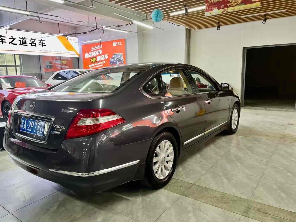 2008年6月日產(chǎn) 天籟  2008款 公爵 3.5L XV VIP至尊版