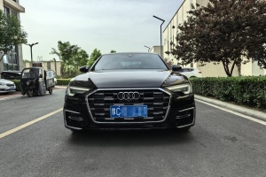 奥迪A6L 奥迪 改款 45 TFSI quattro 臻选动感型