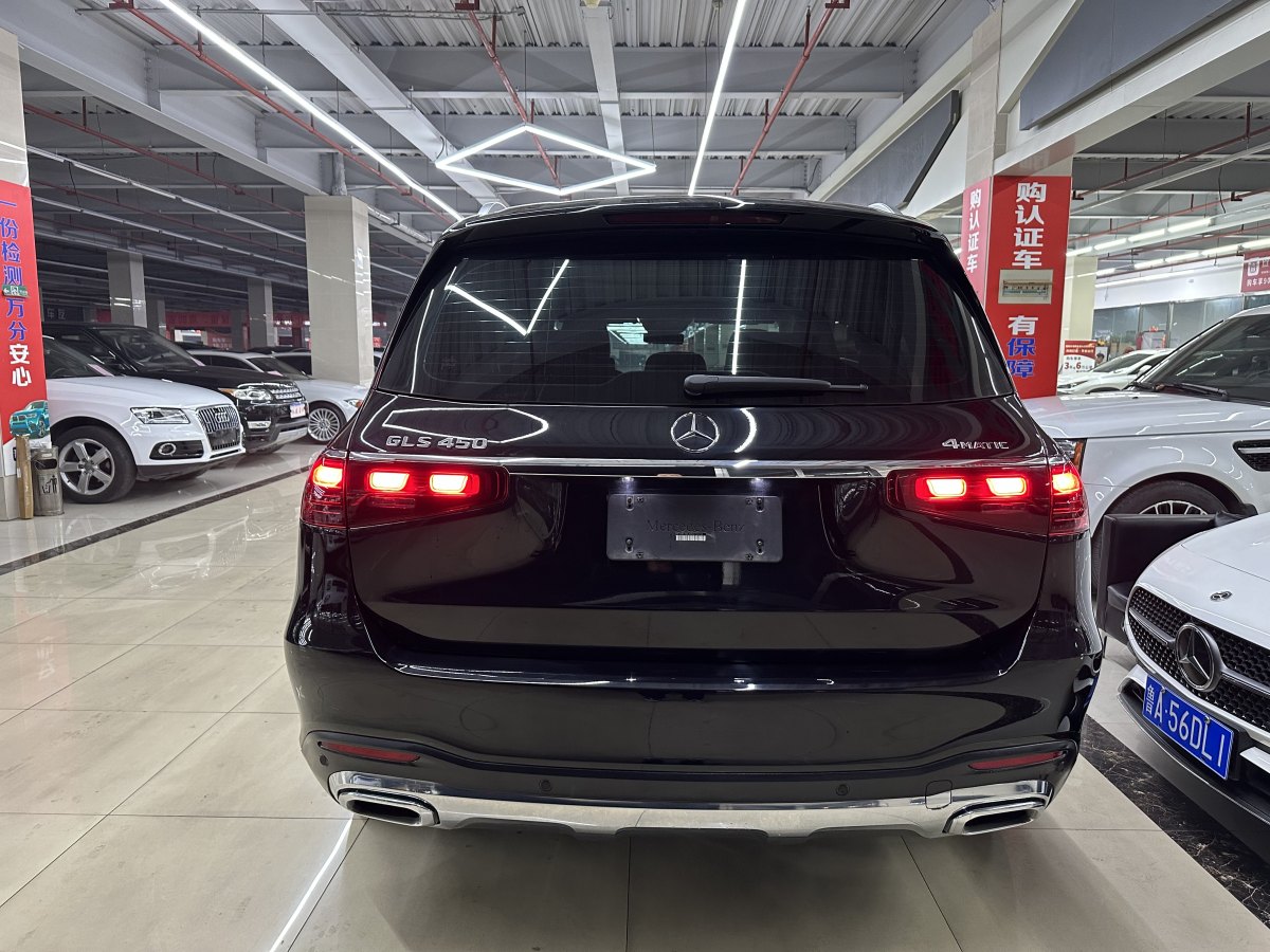 奔馳 奔馳GLS  2024款 GLS 450 4MATIC 豪華型圖片