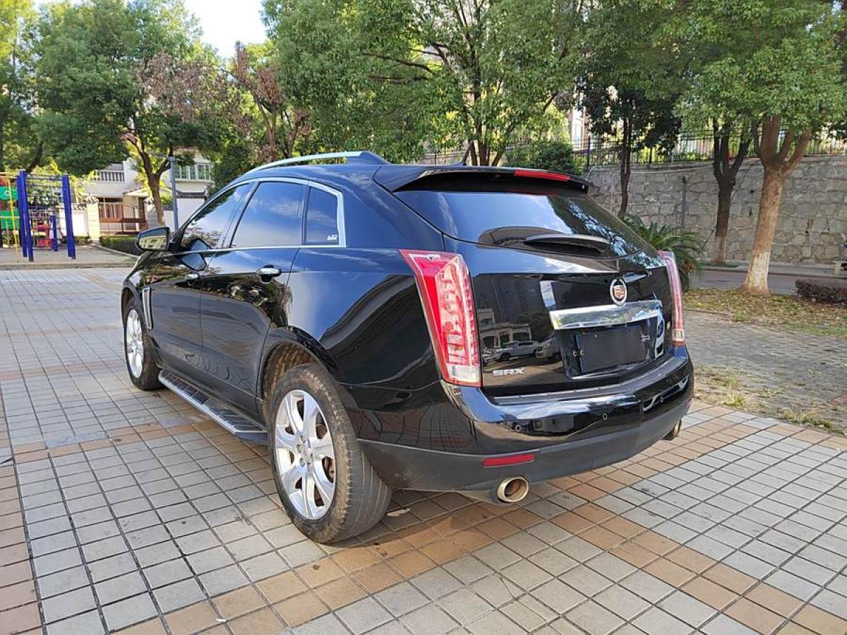 凱迪拉克 SRX  2014款 3.0L 領先型圖片