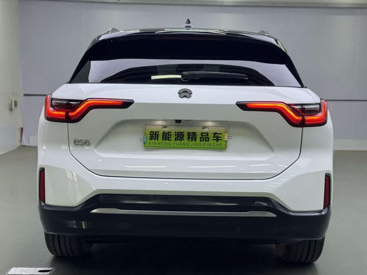 蔚來 ES6  2020款 420KM 運(yùn)動版圖片