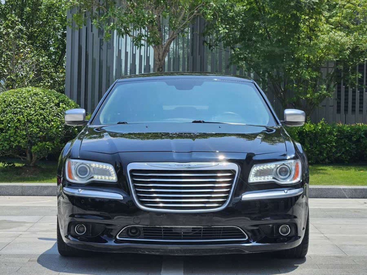 克萊斯勒 300C  2013款 3.6L 尊享版圖片