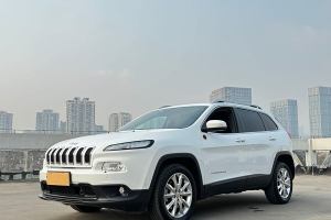 自由光 Jeep 2.4L 豪華版