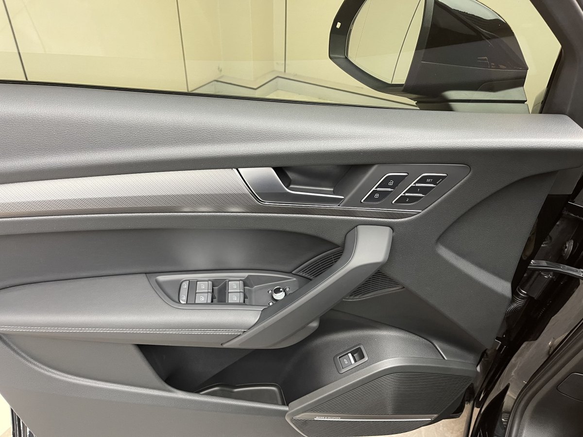 奧迪 奧迪Q5L  2024款 45 TFSI 豪華動感型圖片