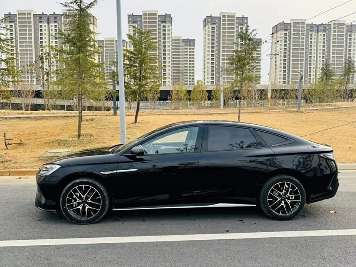 比亞迪 海豹07 DM-i  2025款 DM-i 1.5L 125km 尊貴型圖片