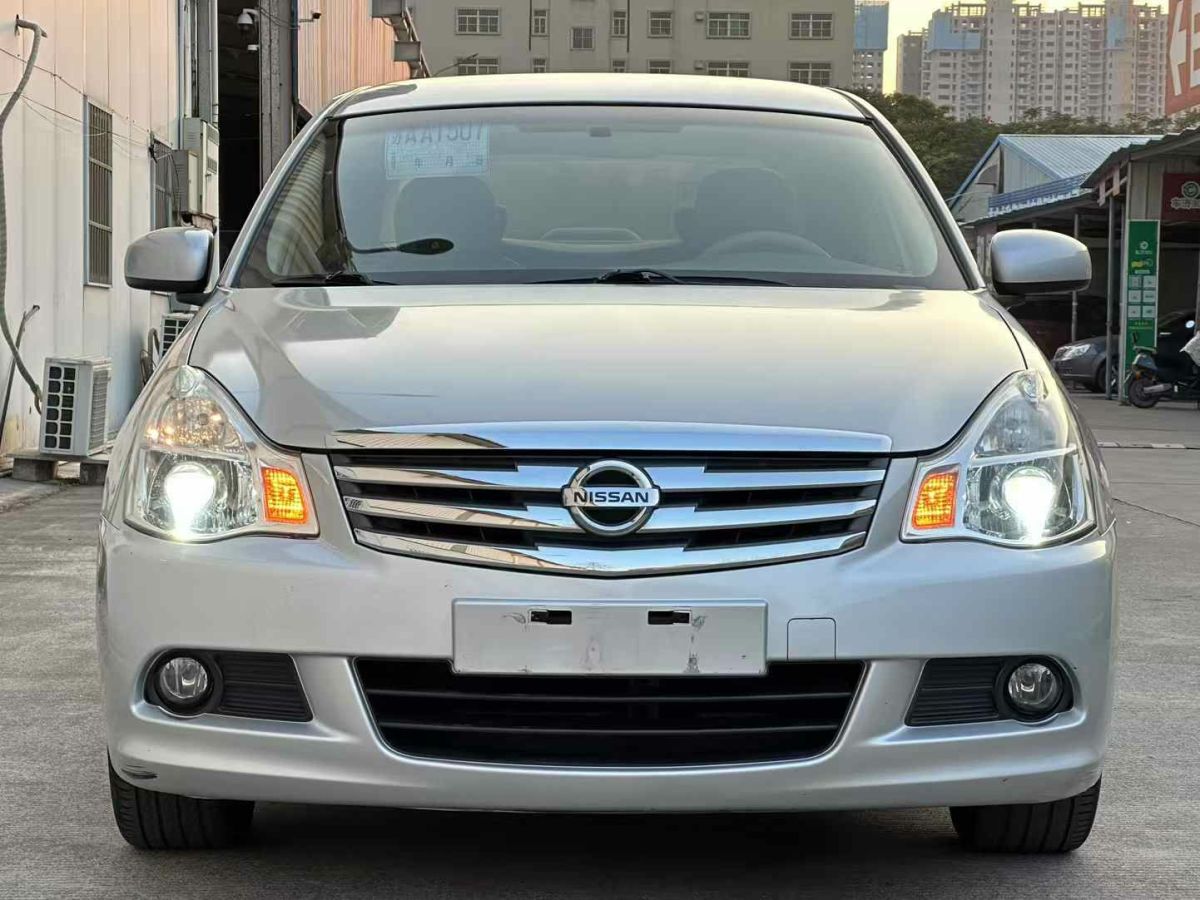 日產(chǎn) 軒逸  2012款 1.6XL CVT豪華版圖片