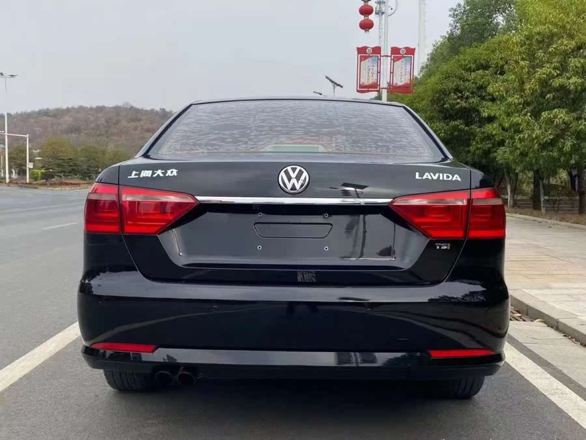 大眾 朗逸  2013款 改款 1.6L 自動豪華版圖片