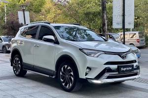 RAV4榮放 豐田 2.5L 自動四驅(qū)精英版