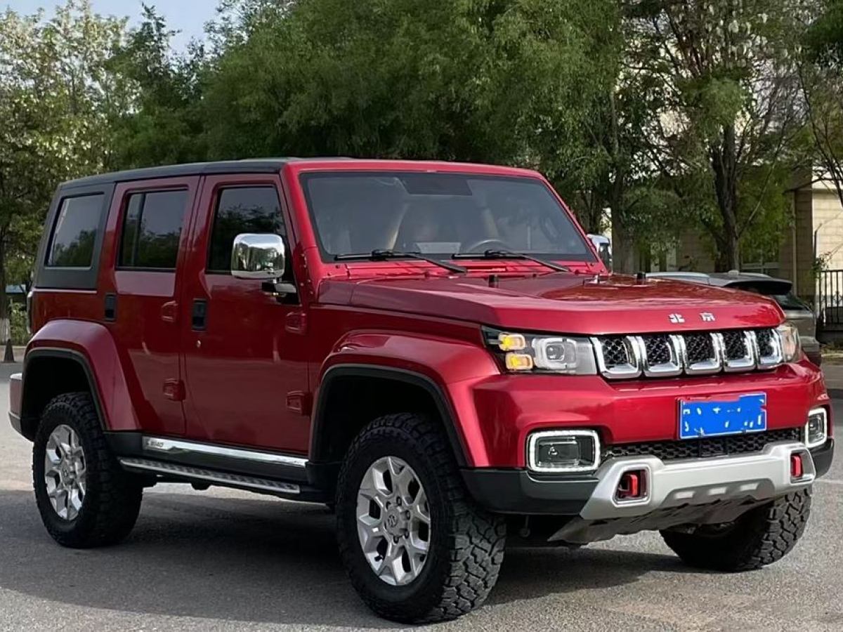 北京 BJ40  2018款 PLUS 2.0T 手動四驅(qū)尊貴版圖片