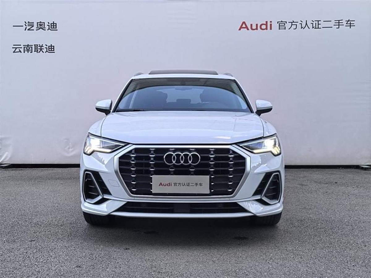 奧迪 奧迪Q3  2022款 35 TFSI 時(shí)尚動(dòng)感型圖片