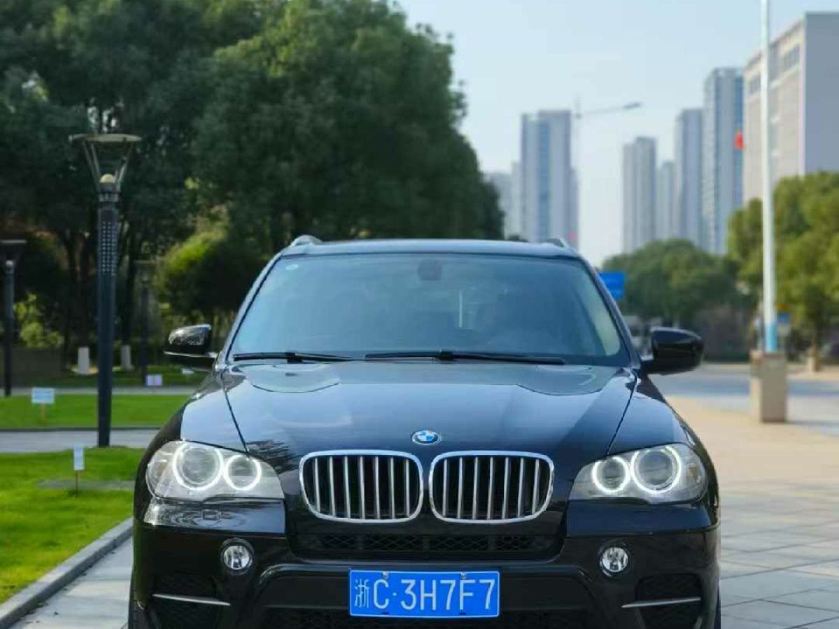 寶馬 寶馬X5  2012款 X5 xDrive30i 3.0 典雅型圖片