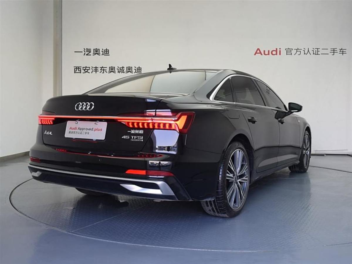 奧迪 奧迪A6L  2024款 45 TFSI quattro 臻選動(dòng)感型圖片