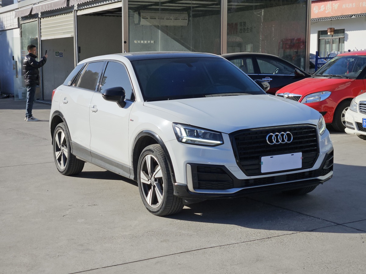 奧迪 奧迪Q2L  2021款 35 TFSI 時尚動感型圖片