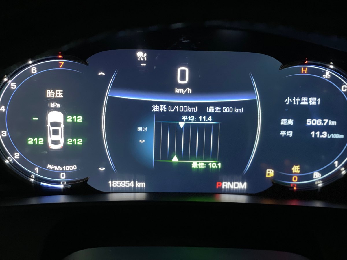 凱迪拉克 CT6  2016款 40T 領(lǐng)先型圖片