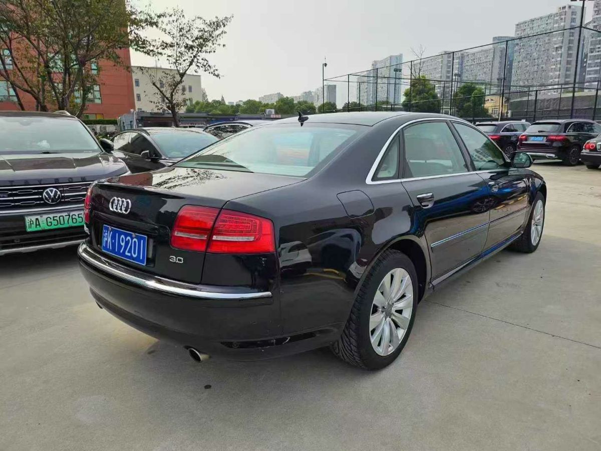 奧迪 奧迪A8  2010款 A8L 3.0 FSI 百年紀念版圖片