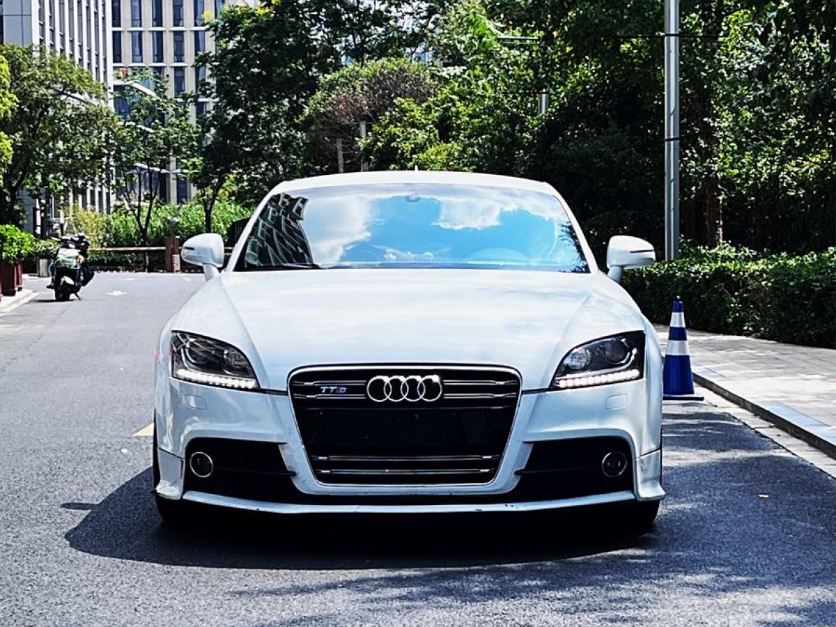 2013年10月奧迪 奧迪TT  2014款 TT Coupe 45 TFSI 悅尚型