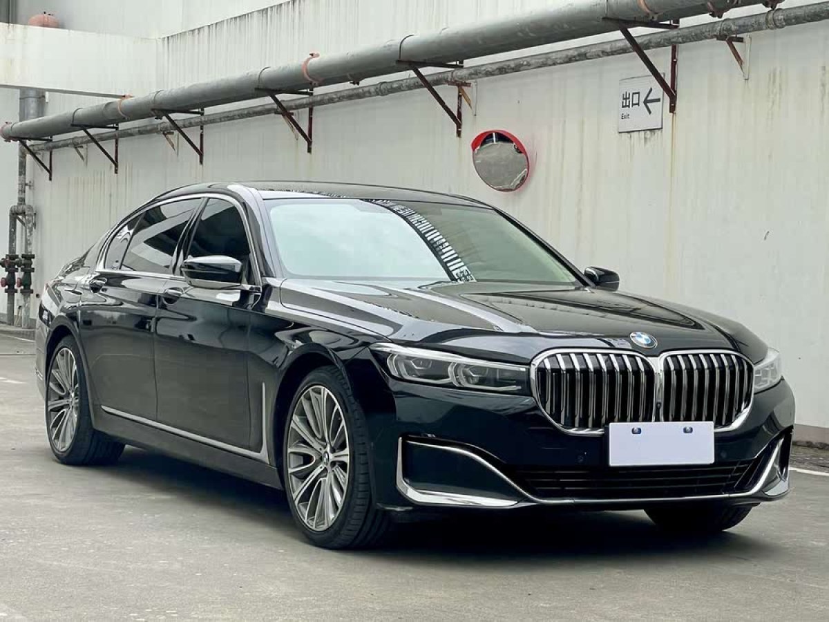 寶馬 寶馬7系  2019款 改款 740Li 領(lǐng)先型 豪華套裝圖片