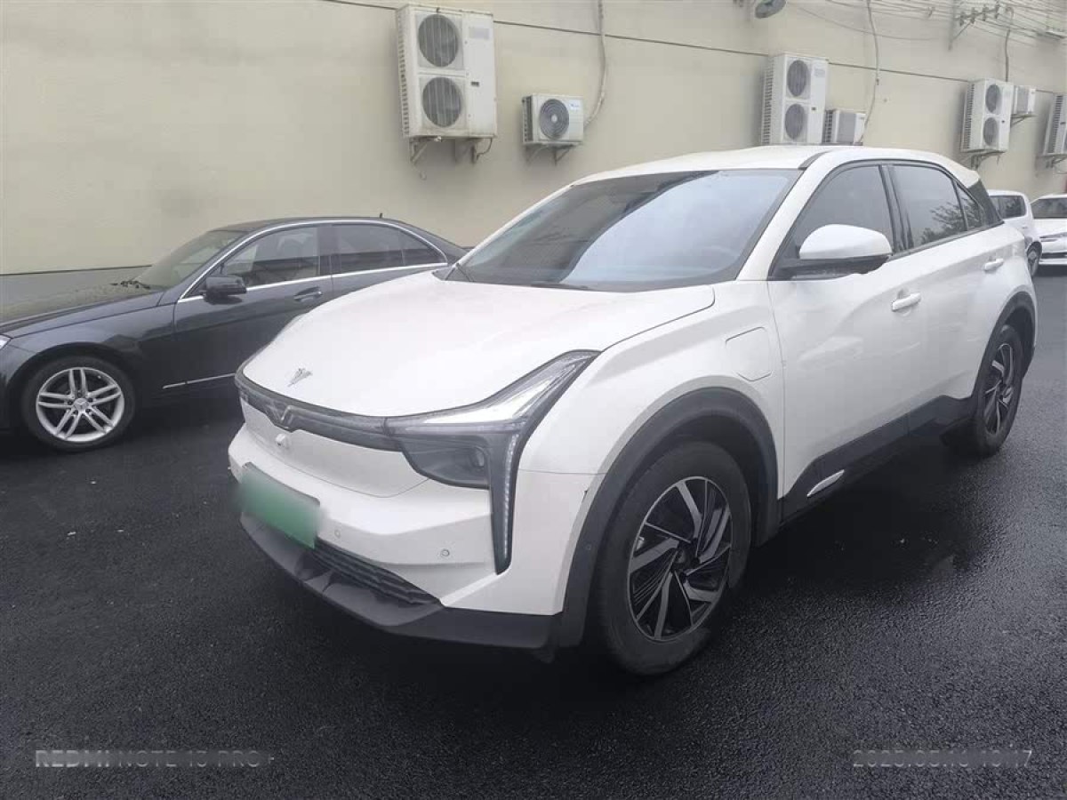 哪吒 哪吒U  2021款 Pro 500 環(huán)球版圖片