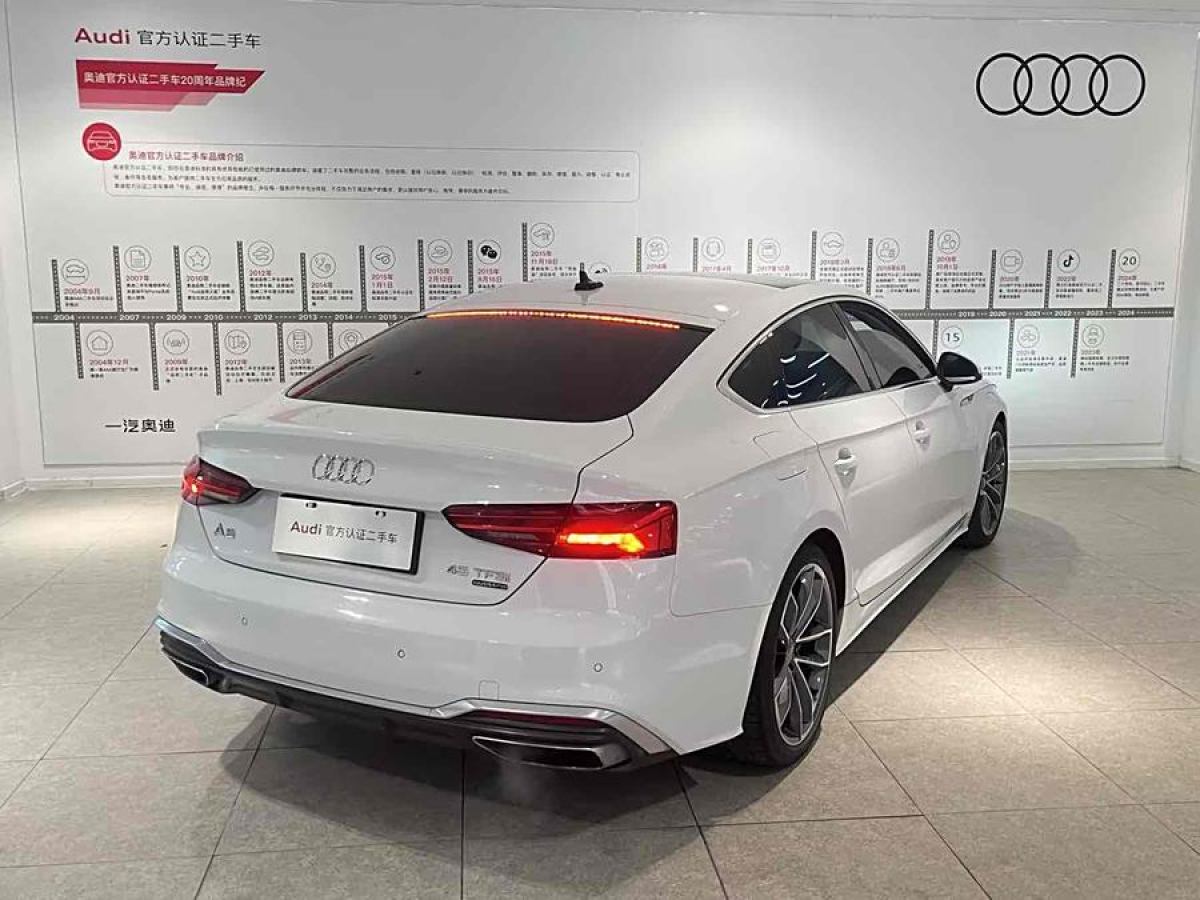 奧迪 奧迪A5  2023款 Sportback 45 TFSI quattro 臻選動感型圖片