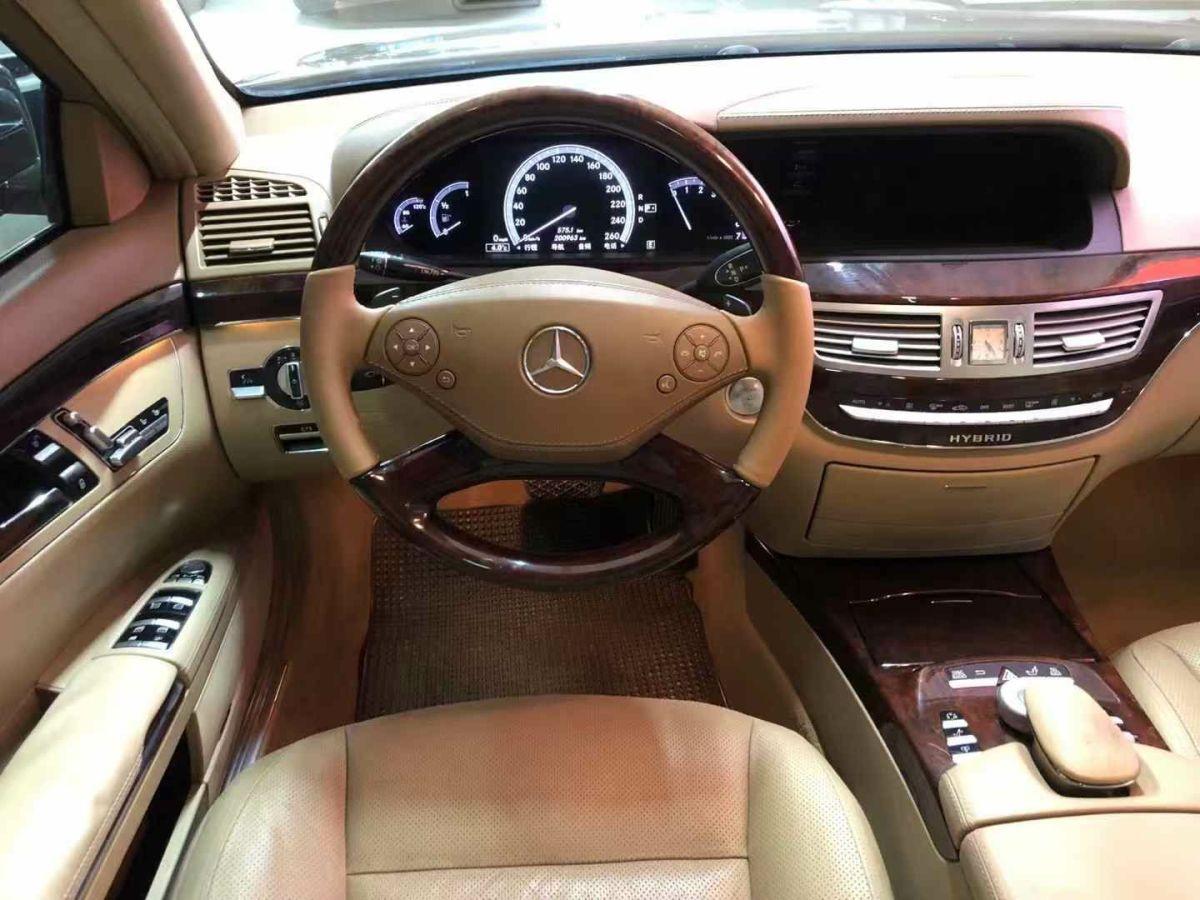 奔馳 奔馳S級(jí)  2012款 S 500 L 4MATIC Grand Edition圖片