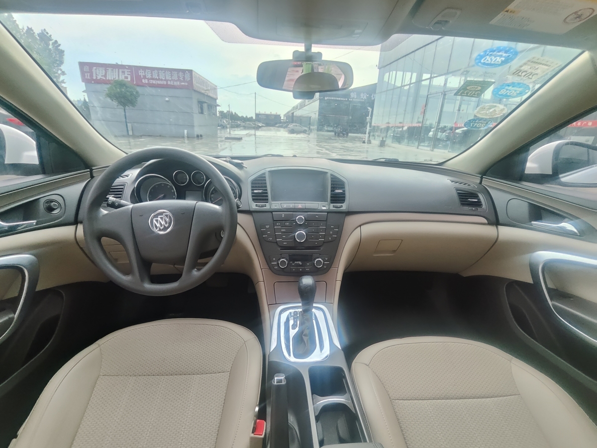 別克 君威  2011款 2.0L 舒適版圖片