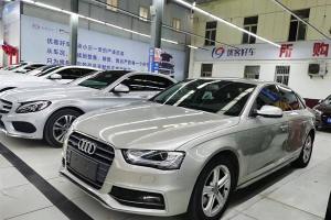 奧迪A4L 奧迪 45 TFSI quattro個(gè)性運(yùn)動(dòng)型