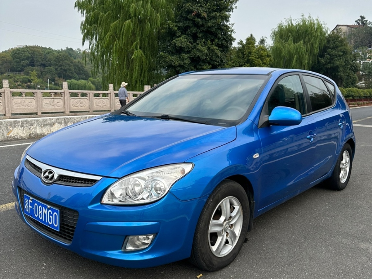 現(xiàn)代 i30  2009款 1.6L 自動舒享型圖片