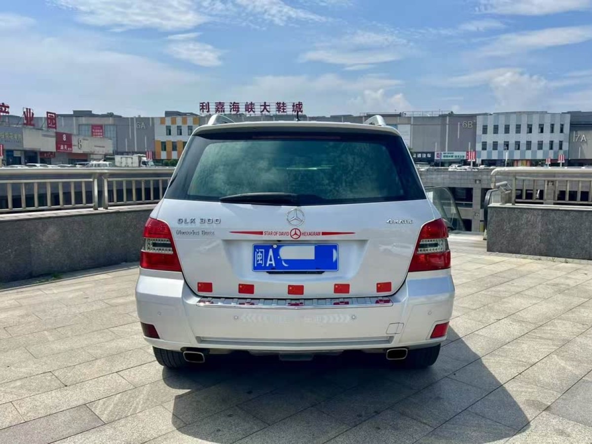 奔馳 奔馳GLK級(jí)  2010款 GLK 300 4MATIC 時(shí)尚型圖片