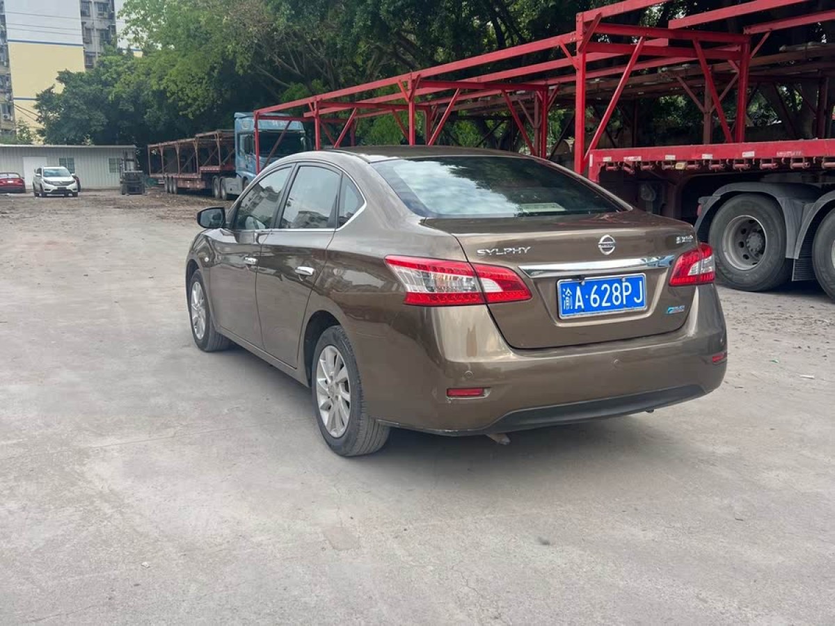 日產(chǎn) 軒逸  2012款 1.6XL CVT豪華版圖片