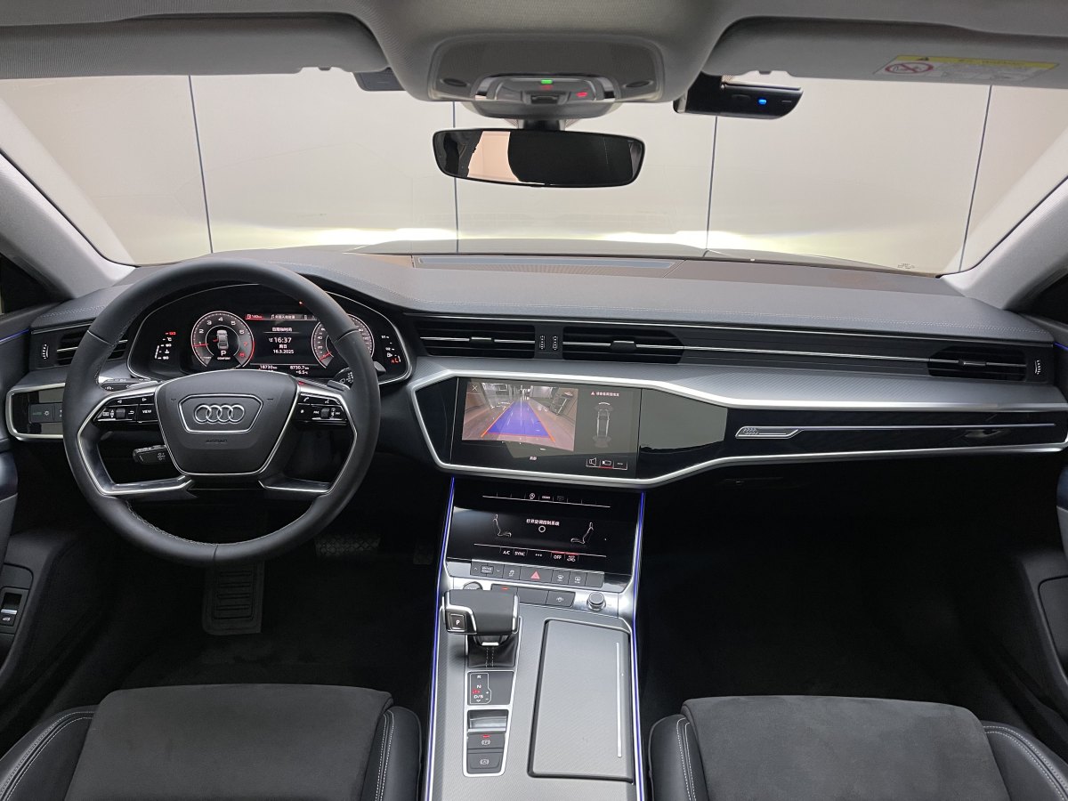 奧迪 奧迪A7L  2024款 45TFSI S-line 筑夢(mèng)型 流晶套裝圖片