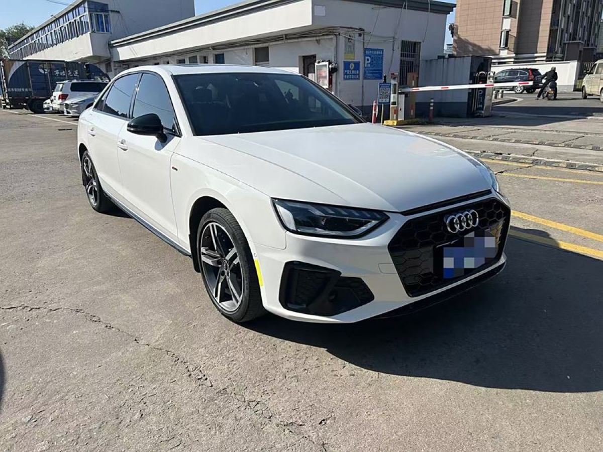 奧迪 奧迪A4L  2022款 40 TFSI 豪華動(dòng)感型圖片