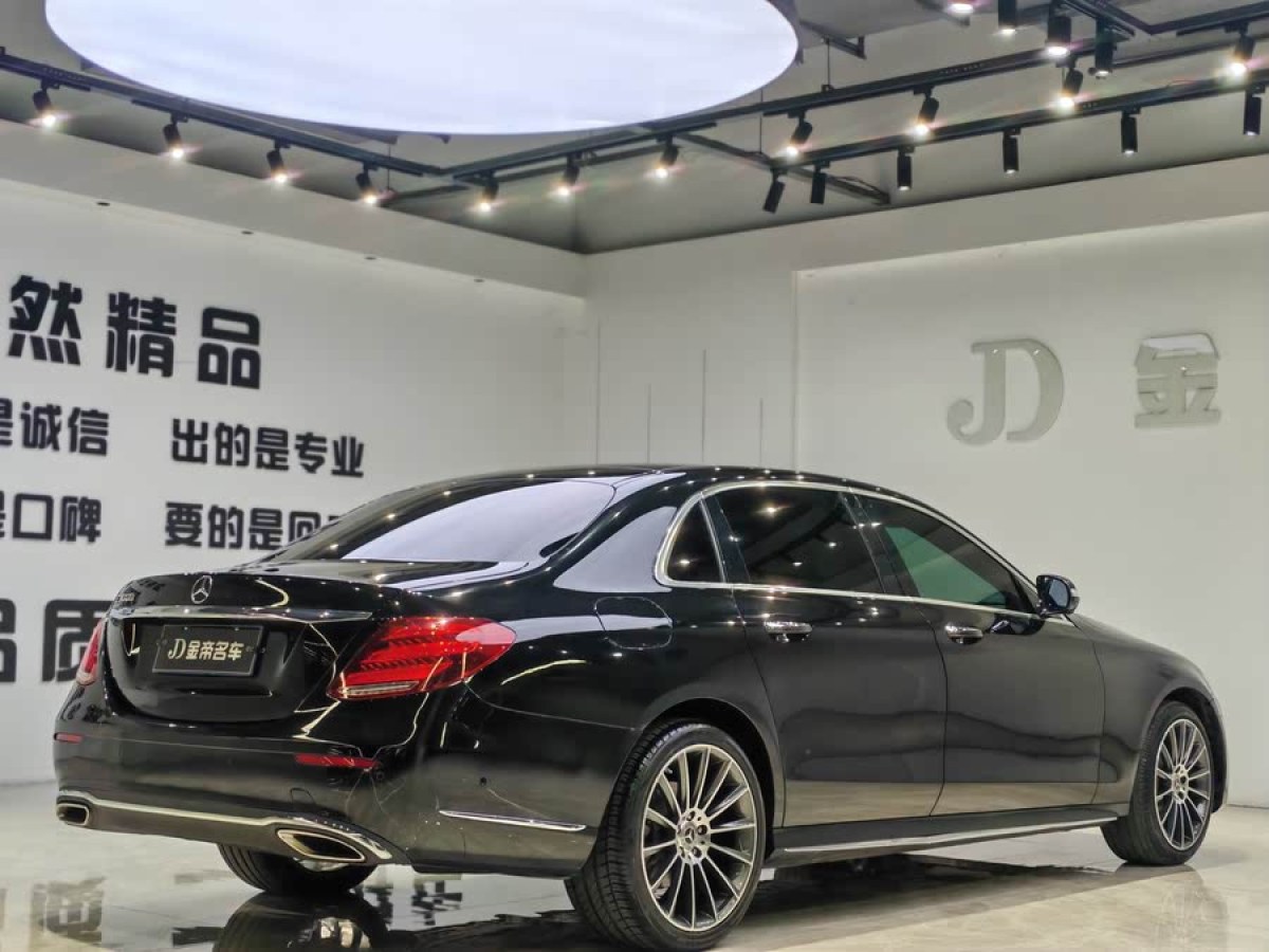 奔馳 奔馳E級  2019款 改款 E 300 L 運動豪華型圖片