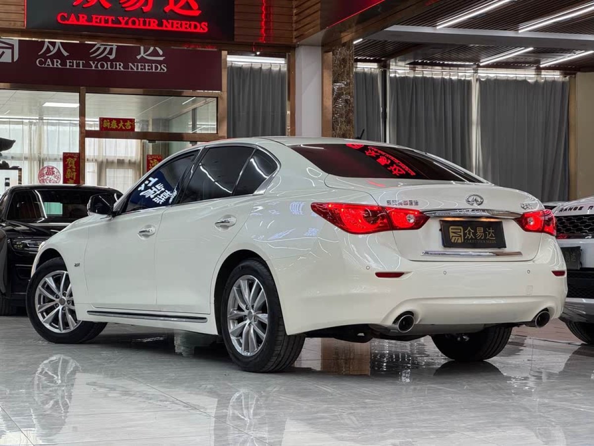 英菲尼迪 Q50L  2016款 2.0T 悅享版圖片