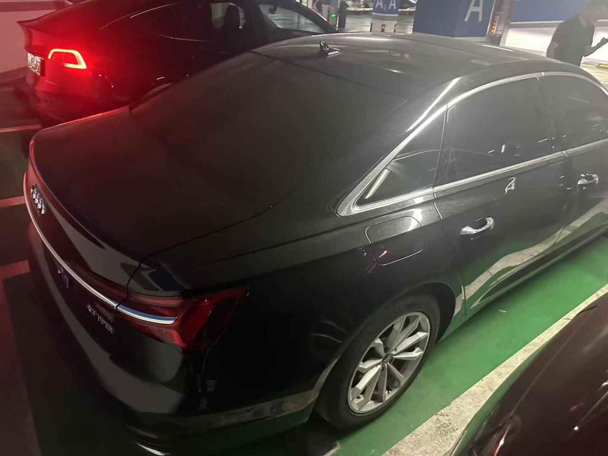 奧迪 奧迪A6L  2021款 45 TFSI 進(jìn)享人生版圖片