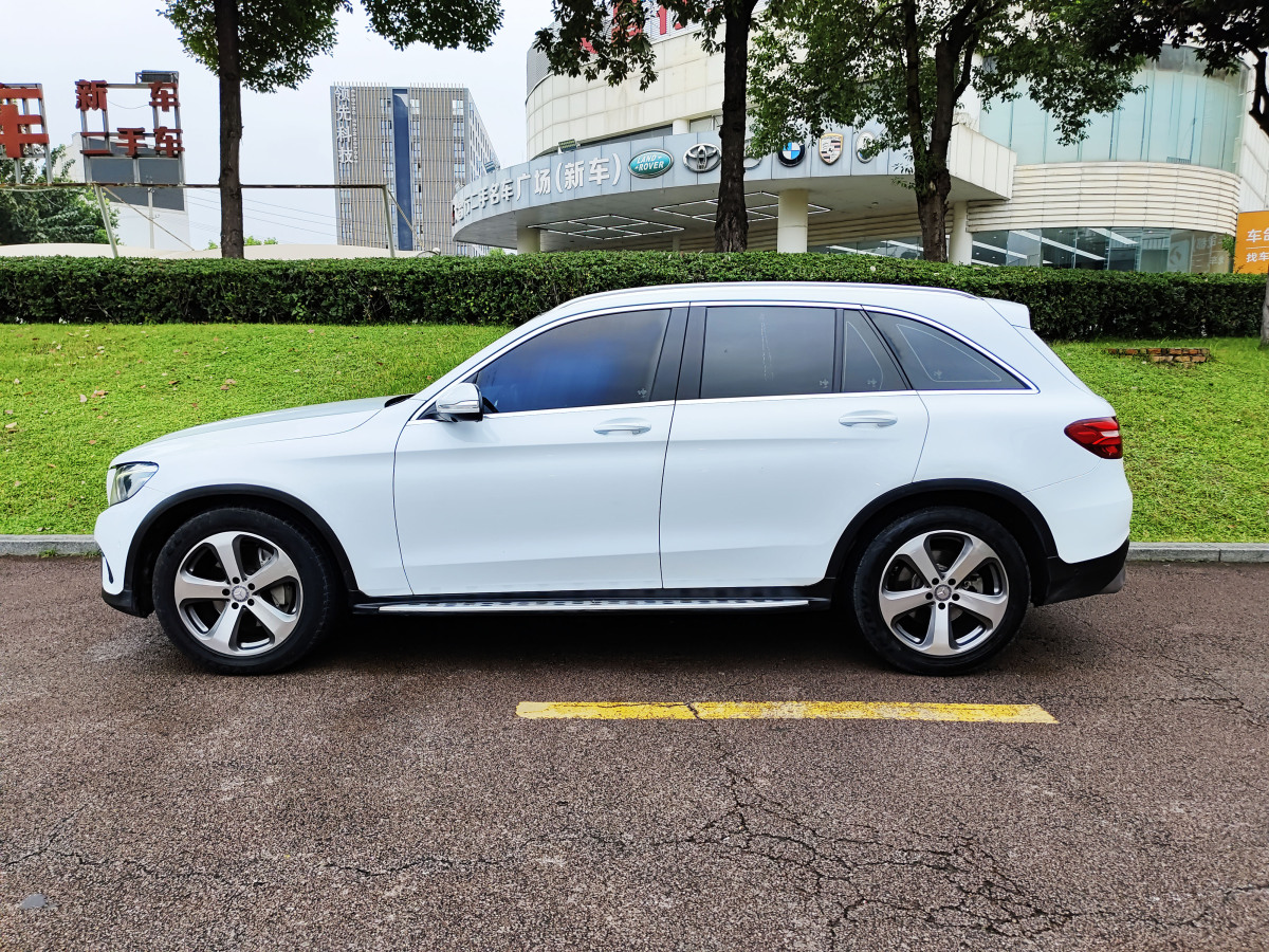 奔馳 奔馳GLC  2016款 GLC 260 4MATIC 動(dòng)感型圖片