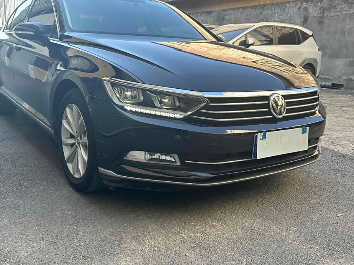 大眾 邁騰  2019款  330TSI DSG 領(lǐng)先型 國(guó)VI圖片