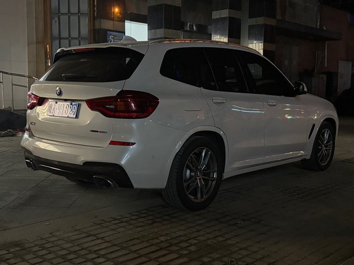 寶馬 寶馬X3  2019款  xDrive30i 領(lǐng)先型 M運動套裝圖片