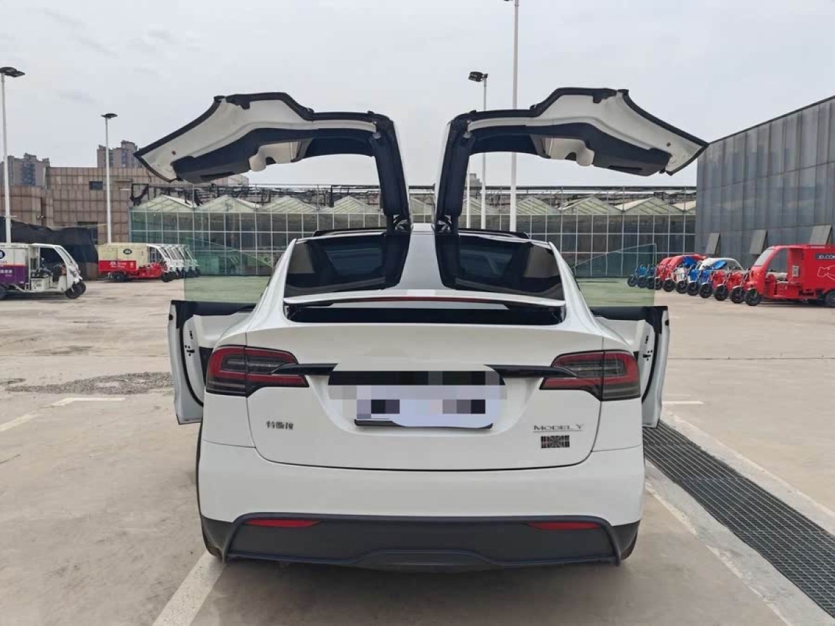 特斯拉 Model X  2023款 三電機(jī)全輪驅(qū)動(dòng) Plaid版圖片