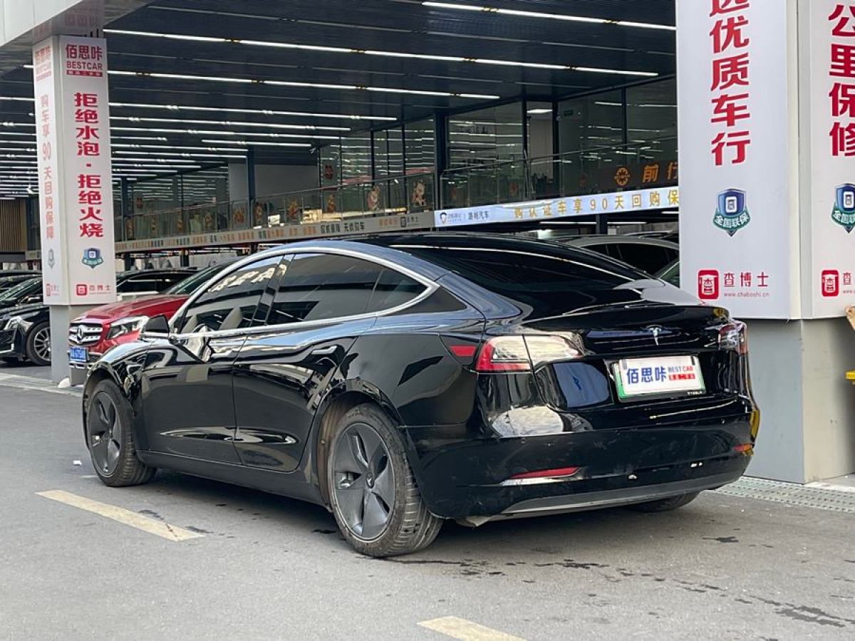 特斯拉 Model 3  2020款 改款 標(biāo)準(zhǔn)續(xù)航后驅(qū)升級(jí)版圖片