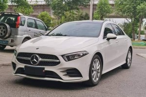 奔馳A級(jí) 奔馳  改款 A 200 L 運(yùn)動(dòng)轎車(chē)