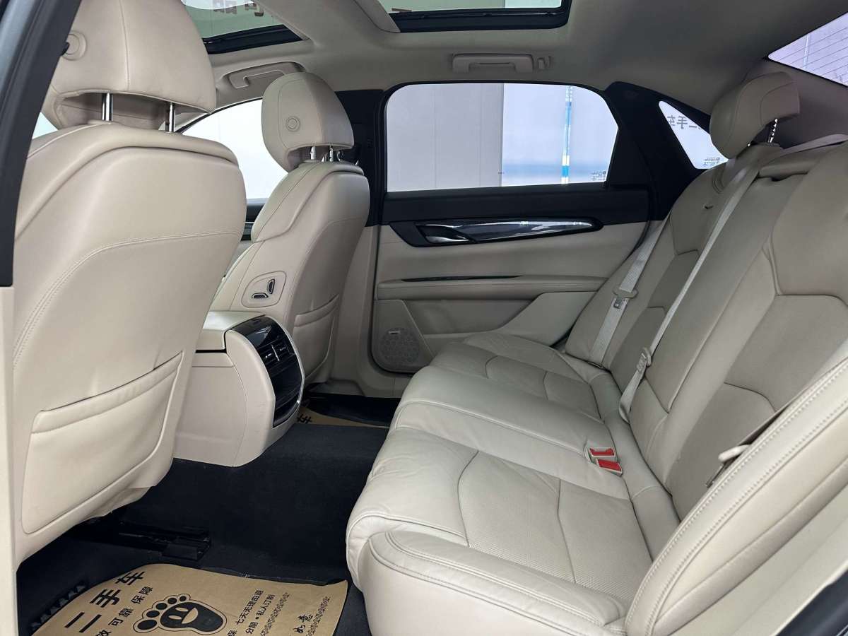 凱迪拉克 CT6  2016款 28T 精英型圖片