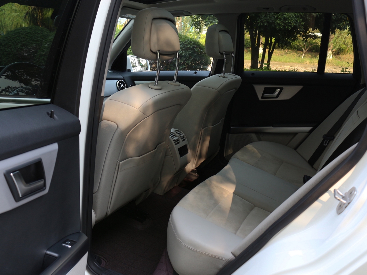 奔馳 奔馳GLK級  2015款 GLK 260 4MATIC 動感型 極致版圖片