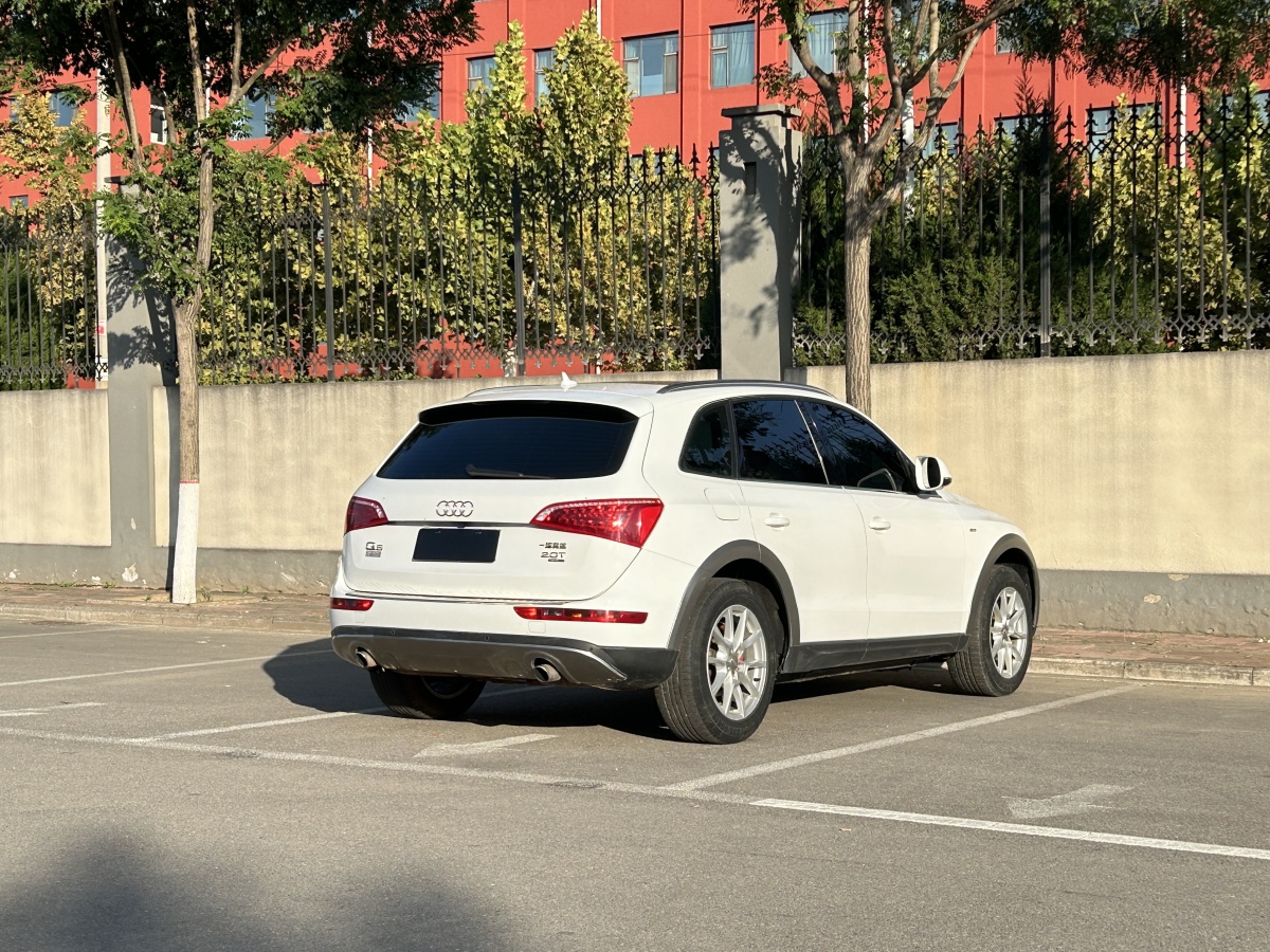 2012年9月奧迪 奧迪Q5  2012款 2.0TFSI 舒適型