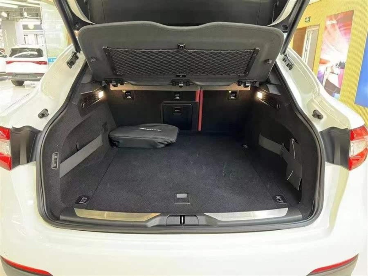 瑪莎拉蒂 Levante  2016款 3.0T Levante圖片