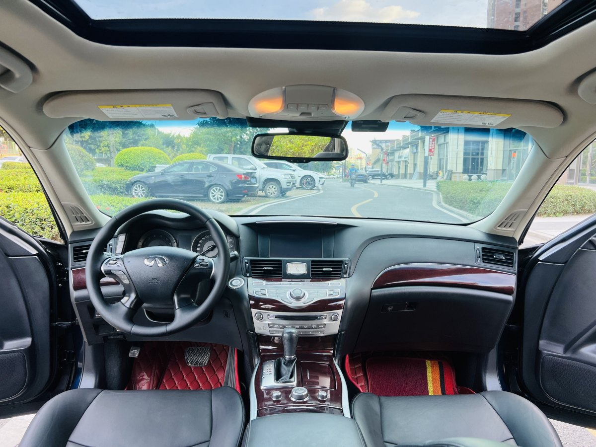 英菲尼迪 Q70  2017款 Q70L 2.5L 悅享版圖片