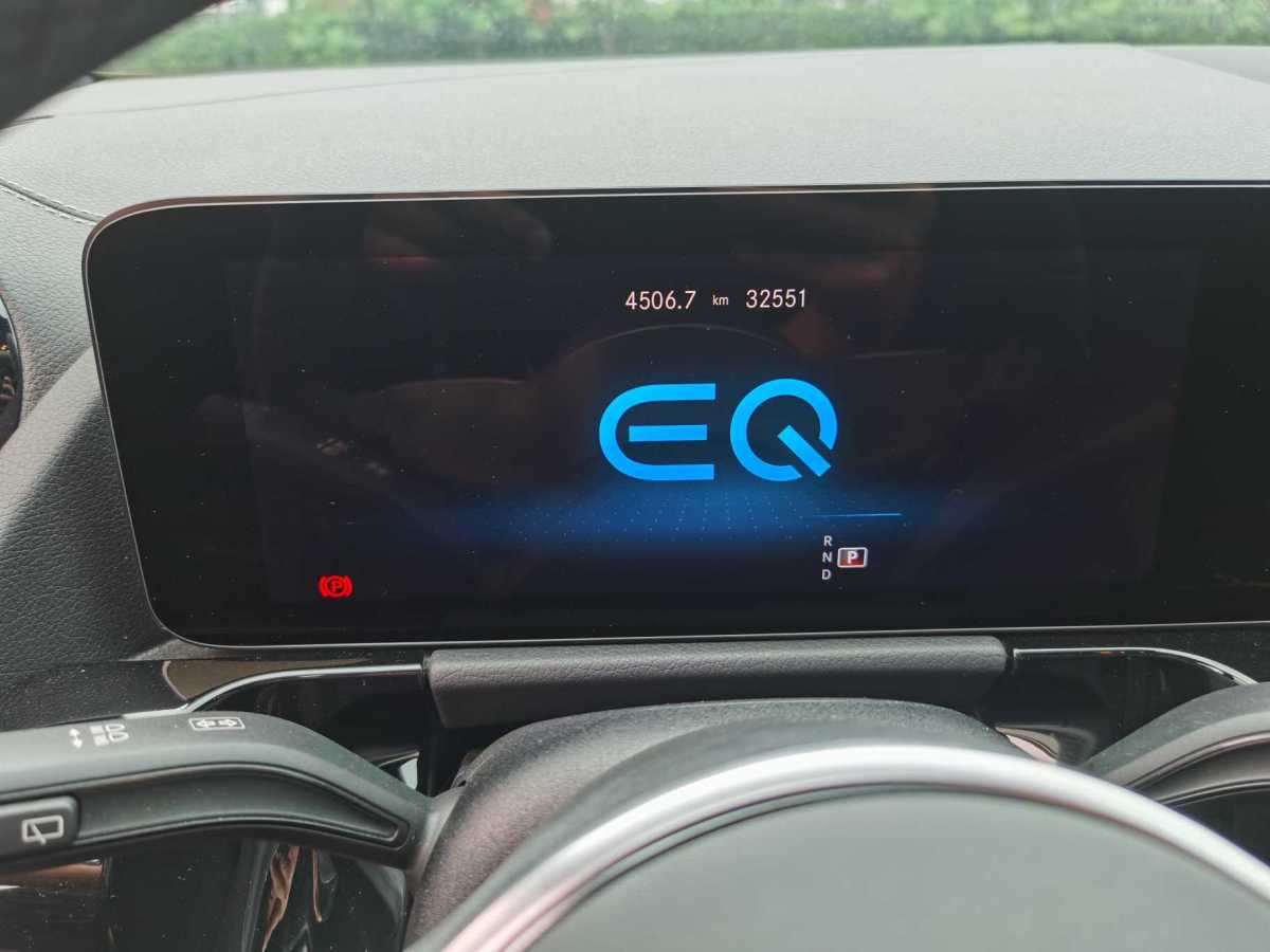 奔馳 奔馳EQA  2023款 改款 EQA 260圖片